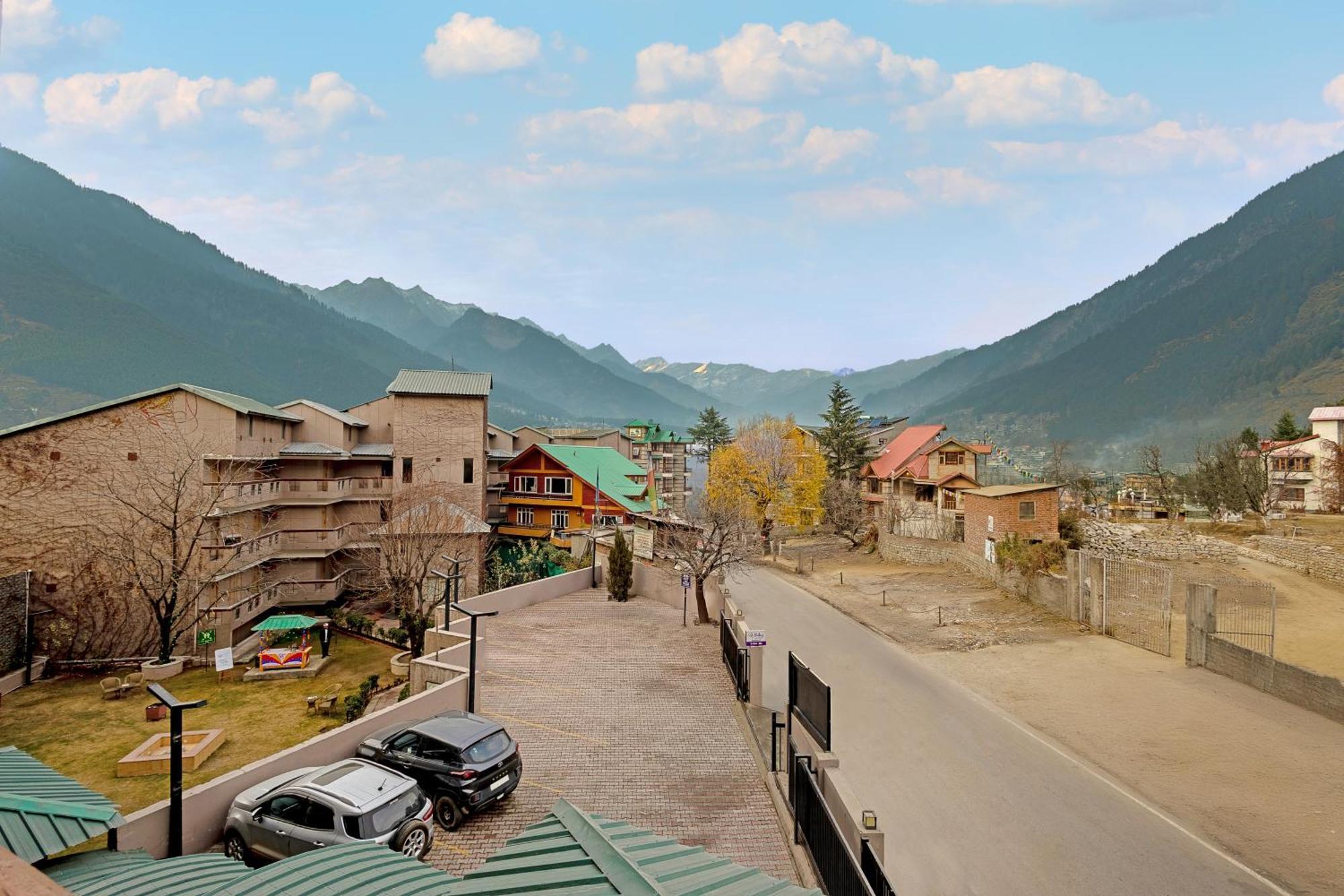 Отель Sterling Manali Экстерьер фото